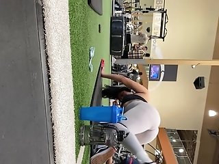 Gym Candid Whore Spreading