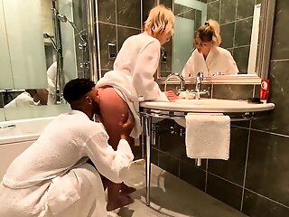 Unfaithful Wifey Pounded By Black Paramour In The Bathroom